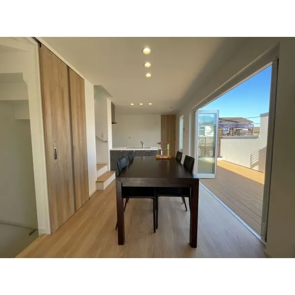 杉並区成田東１丁目 リビング