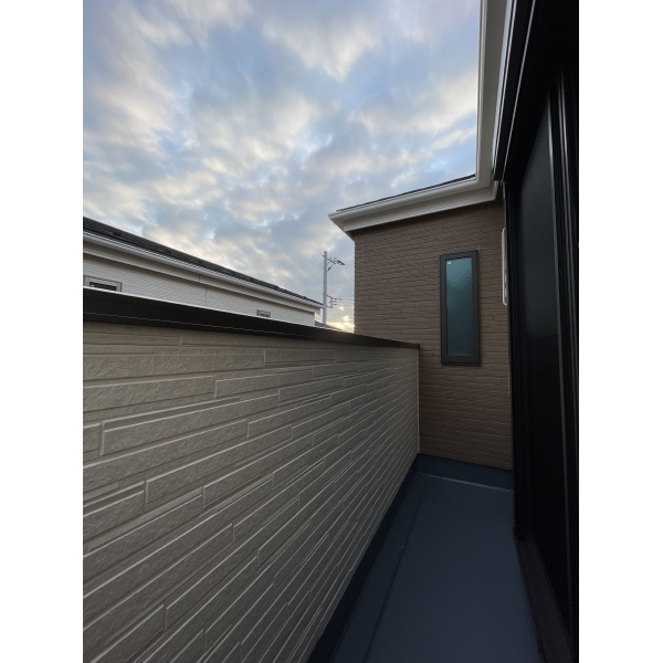 横浜市港南区笹下2丁目 バルコニー