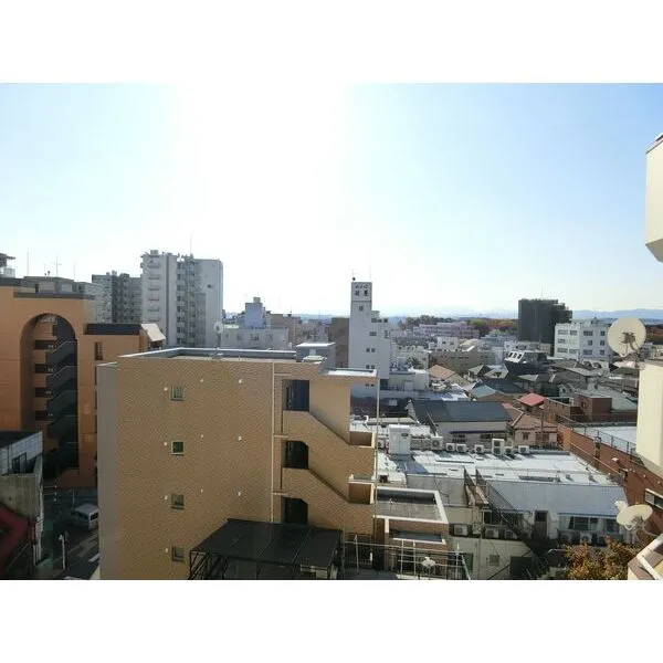 ハイライフ立川 南側方面