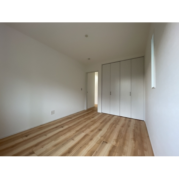 横浜市港南区笹下２丁目 洋室