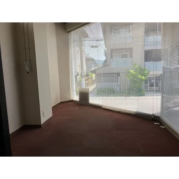 京都市北区上賀茂高縄手町 1階北東側室内