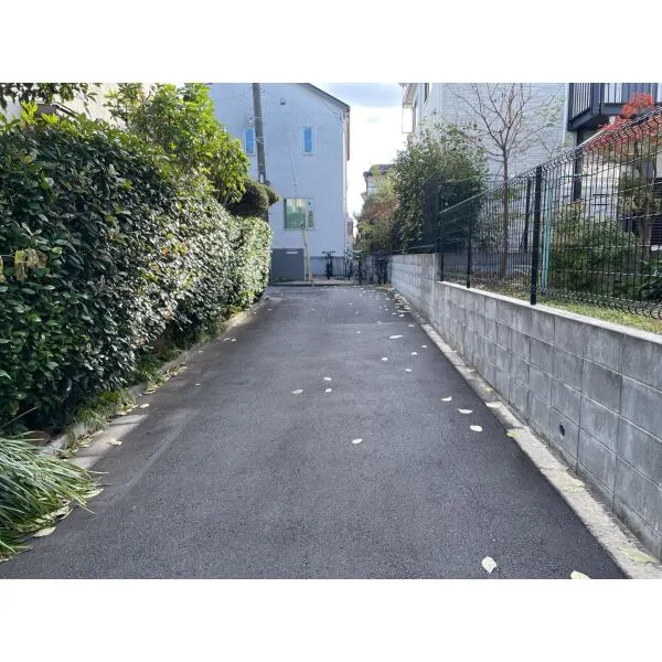 杉並区宮前２丁目 北西側前面道路