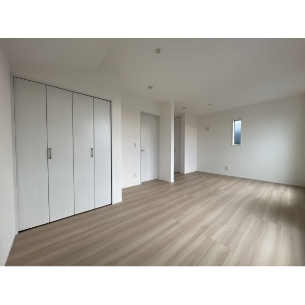 横浜市港南区笹下２丁目 洋室