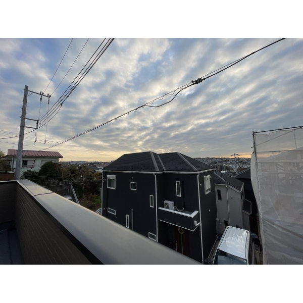 横浜市港南区笹下２丁目 バルコニーからの眺望