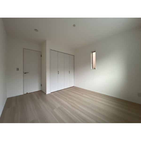 横浜市港南区笹下２丁目 洋室