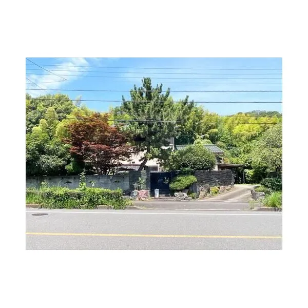 多摩市豊ヶ丘2丁目 現地(2026年7月撮影)