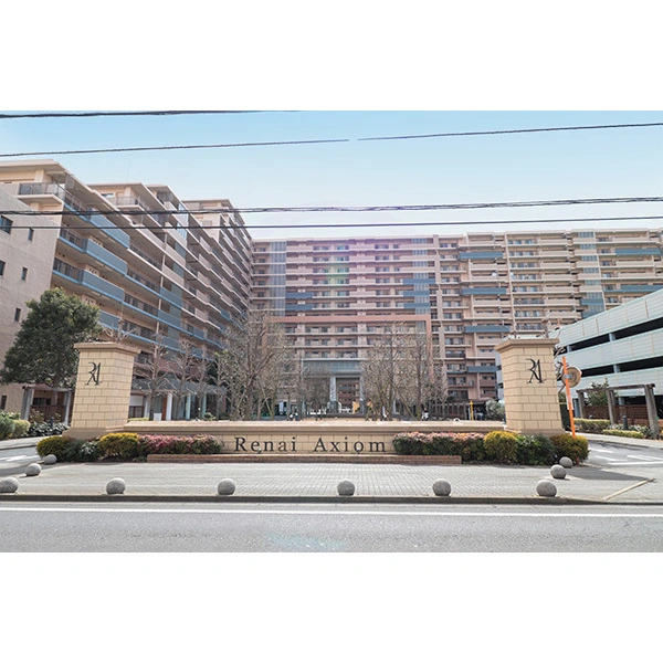 ルネ・アクシアム 外観