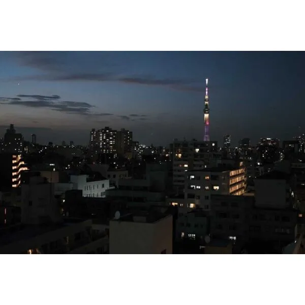 ライオンズマンション門前仲町第6 眺望：北側バルコニーから・ズームあり(撮影年月：2025年12月)
