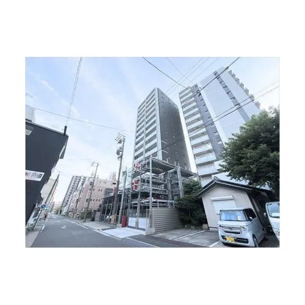 プレサンスロジェ鶴舞　 外観