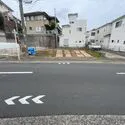 大和市福田 前面道路含む外観