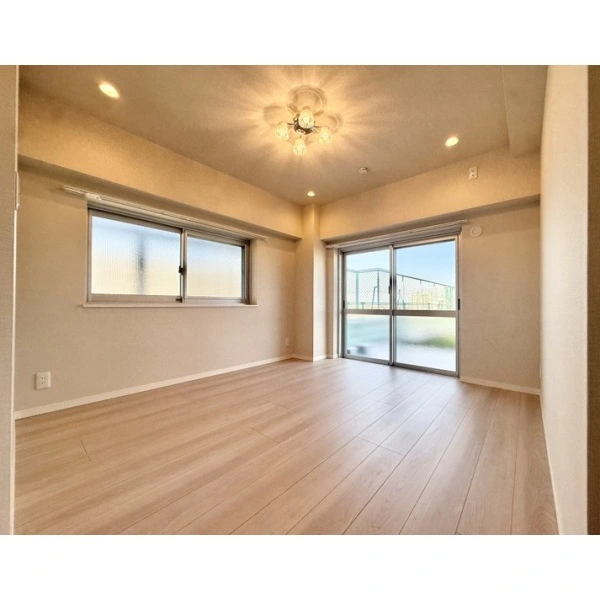 阿佐ヶ谷陵雲閣マンション 洋室