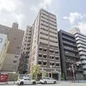 ライオンズグローベル浅草雷門 レンガ調の13階建てRC構造マンション