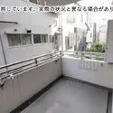 ダイナシティ文京根津 ワイドタイプの東南向きバルコニーで、お洗濯などもしやすいです※CGにより家具消し加工済