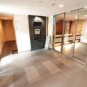 ダイナシティ文京根津 非接触型キーリーダーシステム、24時間セキュリティシステム、防犯カメラで安心のエントランス