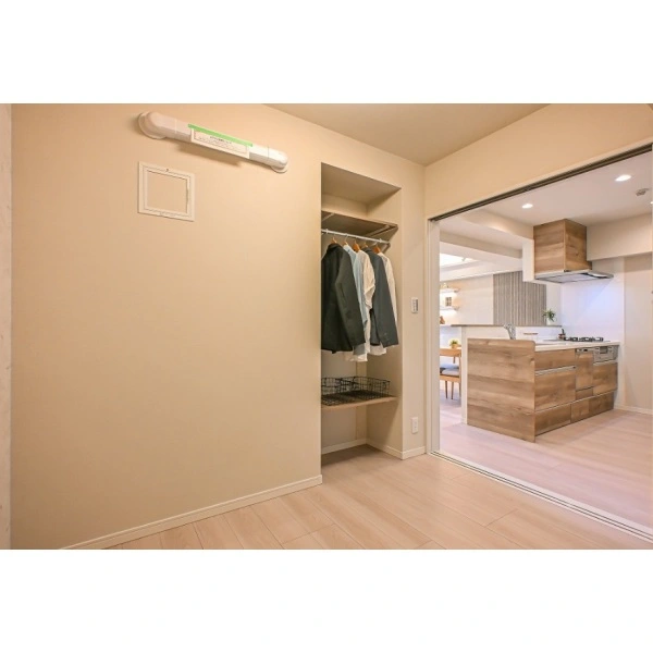 朝日シティパリオ高井戸 納戸