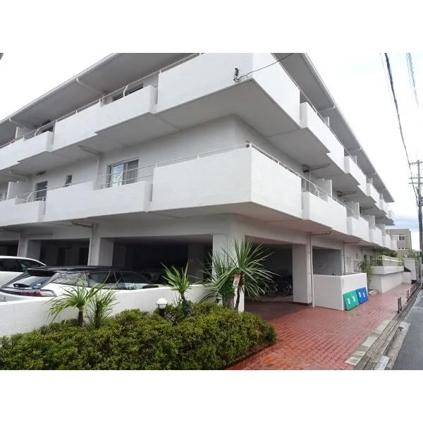 日興御所前スカイマンション 52世帯のマンション