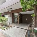 サンクタス１２７ エントランスアプローチ