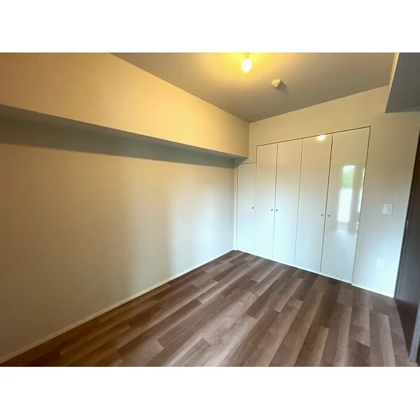 ザ・パークハウス愛宕虎ノ門 洋室約5.5畳