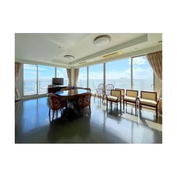 W Comfort Towers EAST リビング約21.6帖
