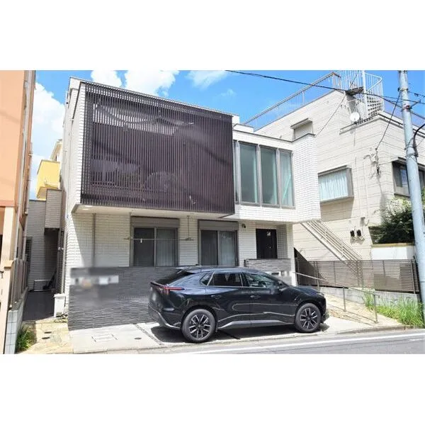 豊島区池袋本町１丁目 鉄骨造3階建てのゆとりある二世帯住宅