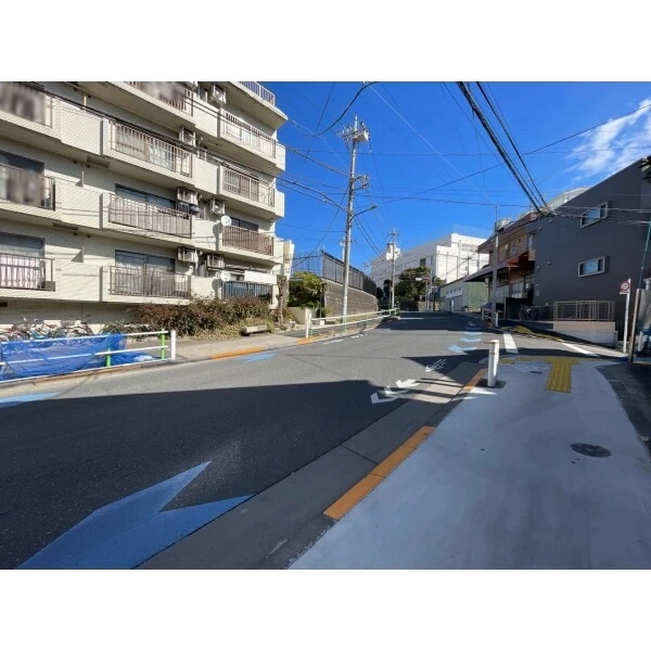 板橋区前野町3丁目 前面道路