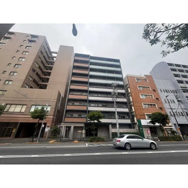 ハーモニーレジデンス東京イーストコア005 外観:真ん中のマンション(撮影年月:2026年06月)