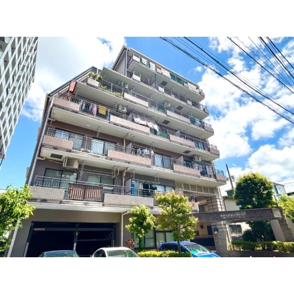 ステーションフラッツ 外観