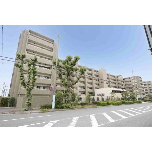 ローレルスクエア南甲子園 外観