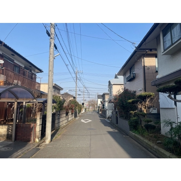 東大和市向原２丁目 前面道路