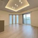 プラウド渋谷東 リビングダイニング約１３．７帖