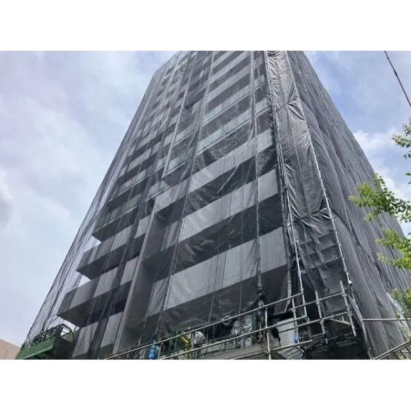 ローレルアイ上前津 建物外観（修繕工事中）