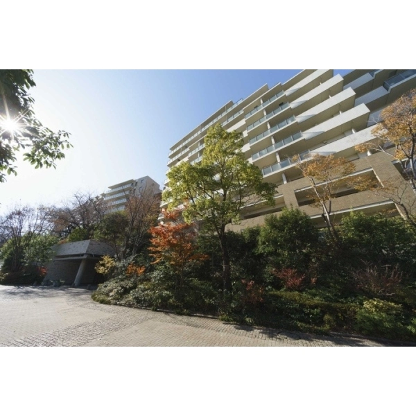 グランドメゾン東戸塚２番館 外観