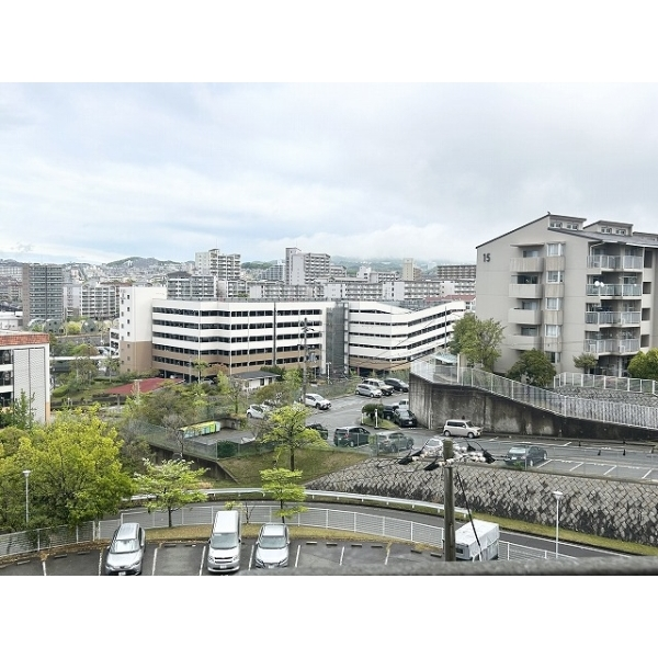 名谷竜が台住宅三号棟 外観