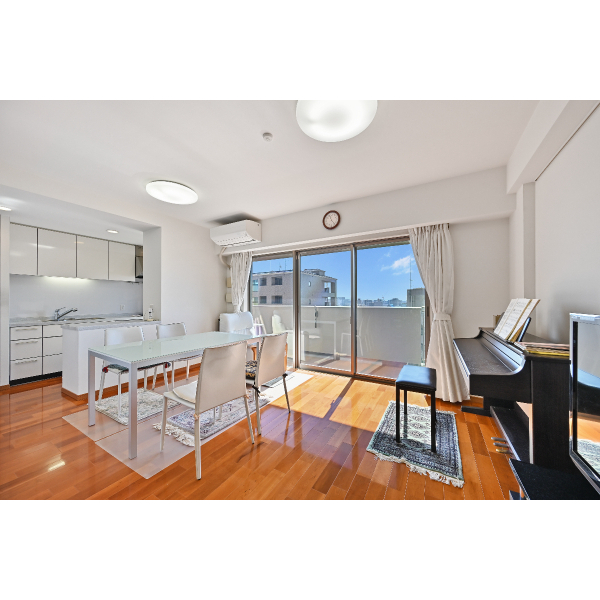 サンクタス四条烏丸スティーロレジデンス LD(約15.1畳)+K(約4.1畳)