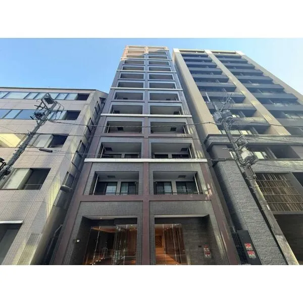 GREEN PARK 千代田大手町 外観:写真中央