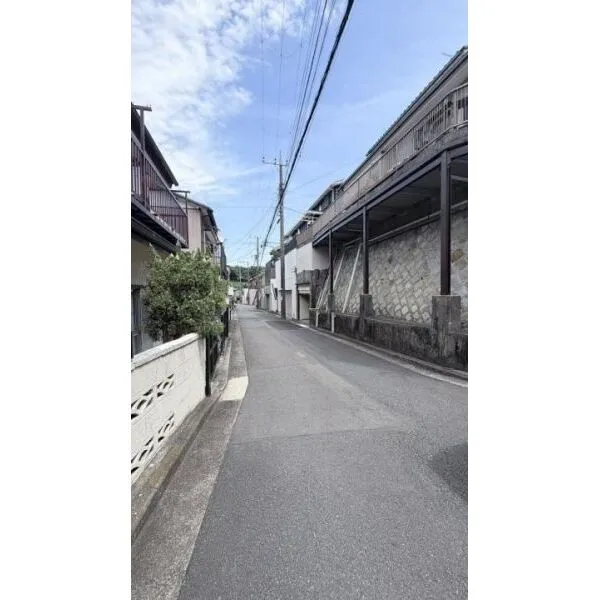 横浜市保土ケ谷区仏向西 前面道路
