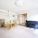 サン・ステージ緑園都市東の街参番館 リビング