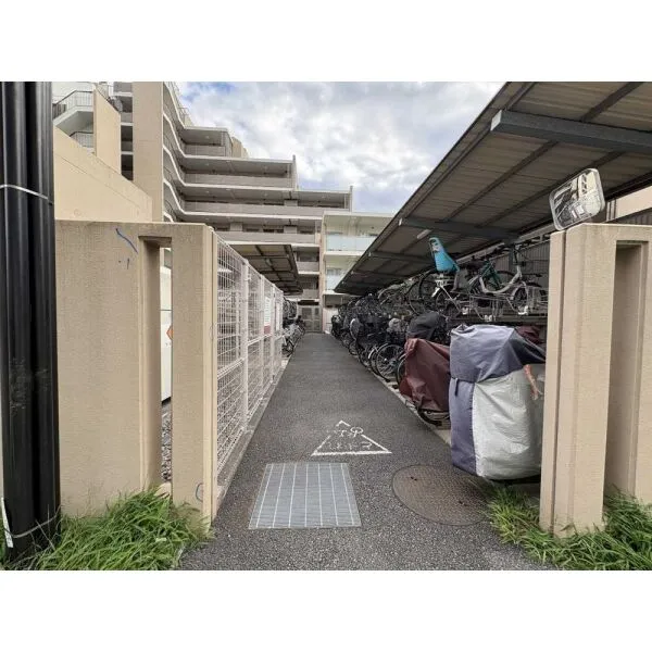 クラッシィハウス府中 駐輪場