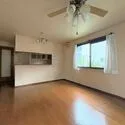横浜市中区寺久保 リビング