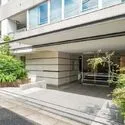 ディアナコート千石丸山町 上質感を演出するエントランスアプローチ