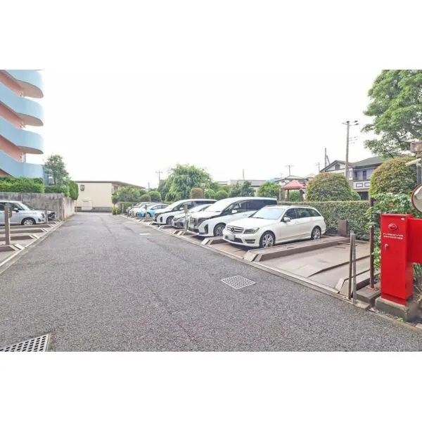 フェアパーク松戸六高台なみ木の街 駐車場