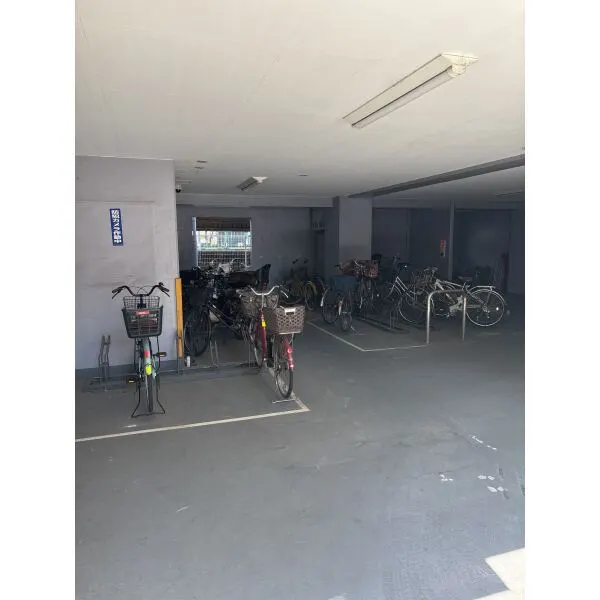 セザール錦糸町 駐輪場