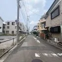 蕨市南町２丁目 前面道路（２０２６年７月撮影）