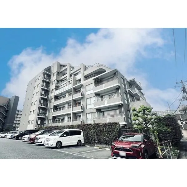 サンアリーナ中葛西 存在感のある佇まいのマンションです