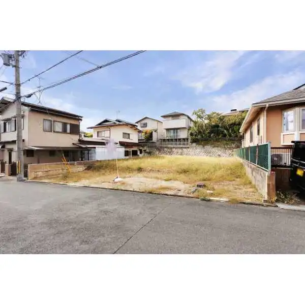 高槻市日吉台二番町 外観