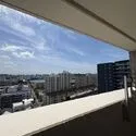 藤和今福鶴見ホームズオアシスコート 12階部分・南向きバルコニーからの眺望です。天気が良い日には、気持ちの良い広い青空が望めます。
