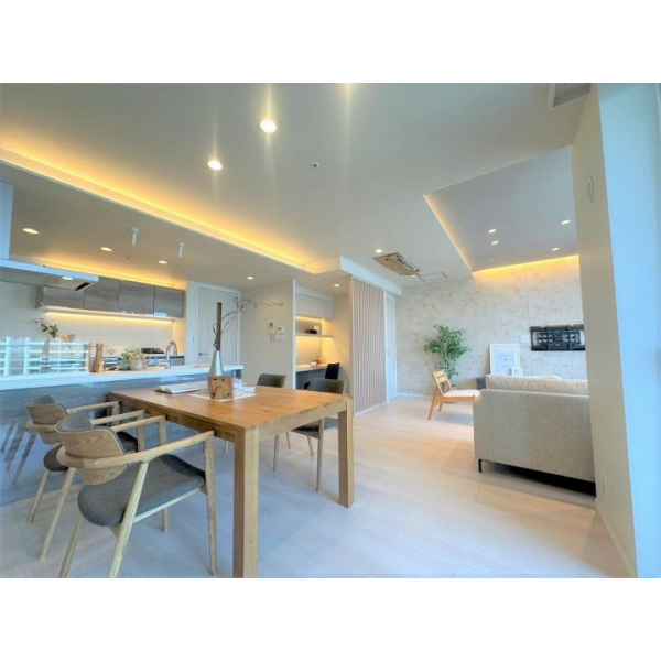 ＴＨＥ　ＴＯＫＹＯ　ＴＯＷＥＲＳ　ＳＥＡＴＯＷＥＲ その他画像