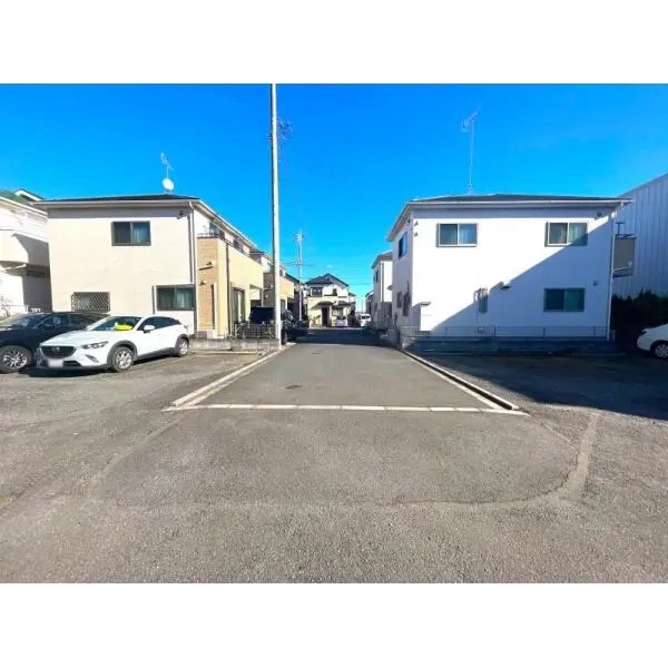 厚木市下依知1丁目 前面道路