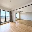 多摩川パークスクエア リビング横居室を含めると１６．４帖のリビングダイニングとなります