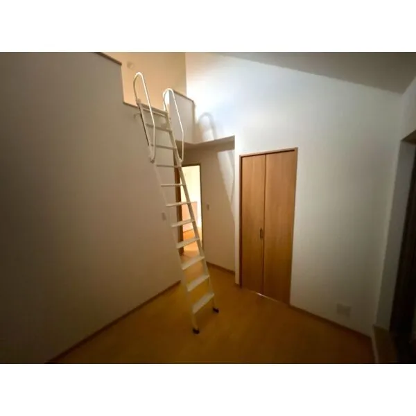 練馬区小竹町1丁目 洋室